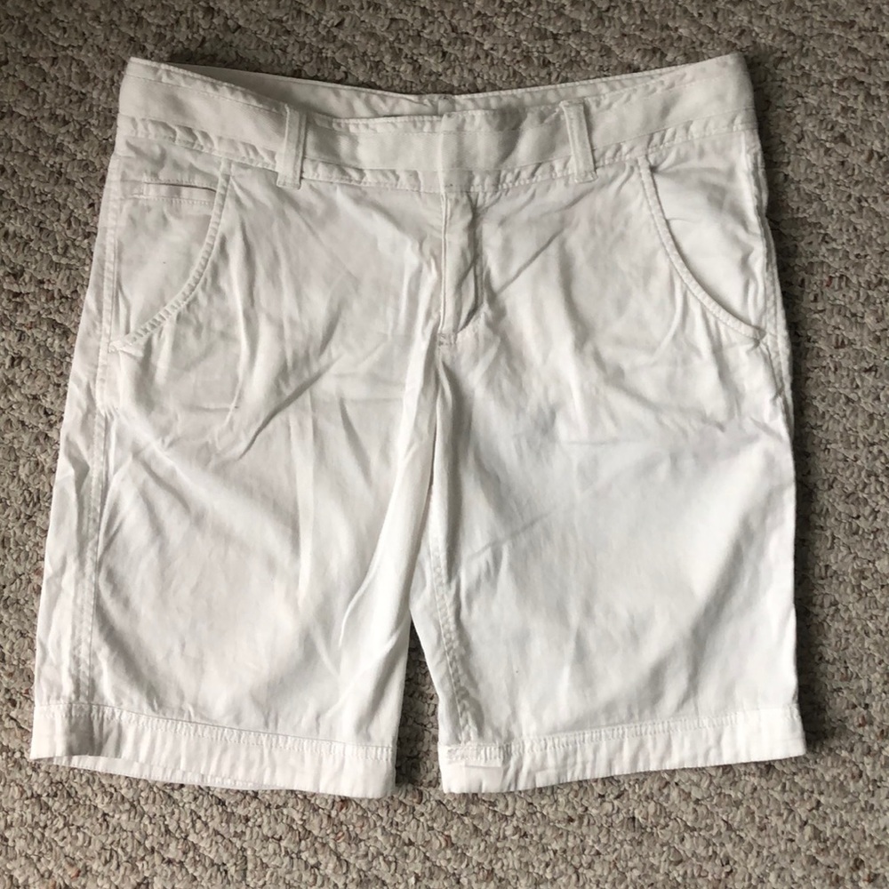 🌟Athleta Shorts Fun and Functional